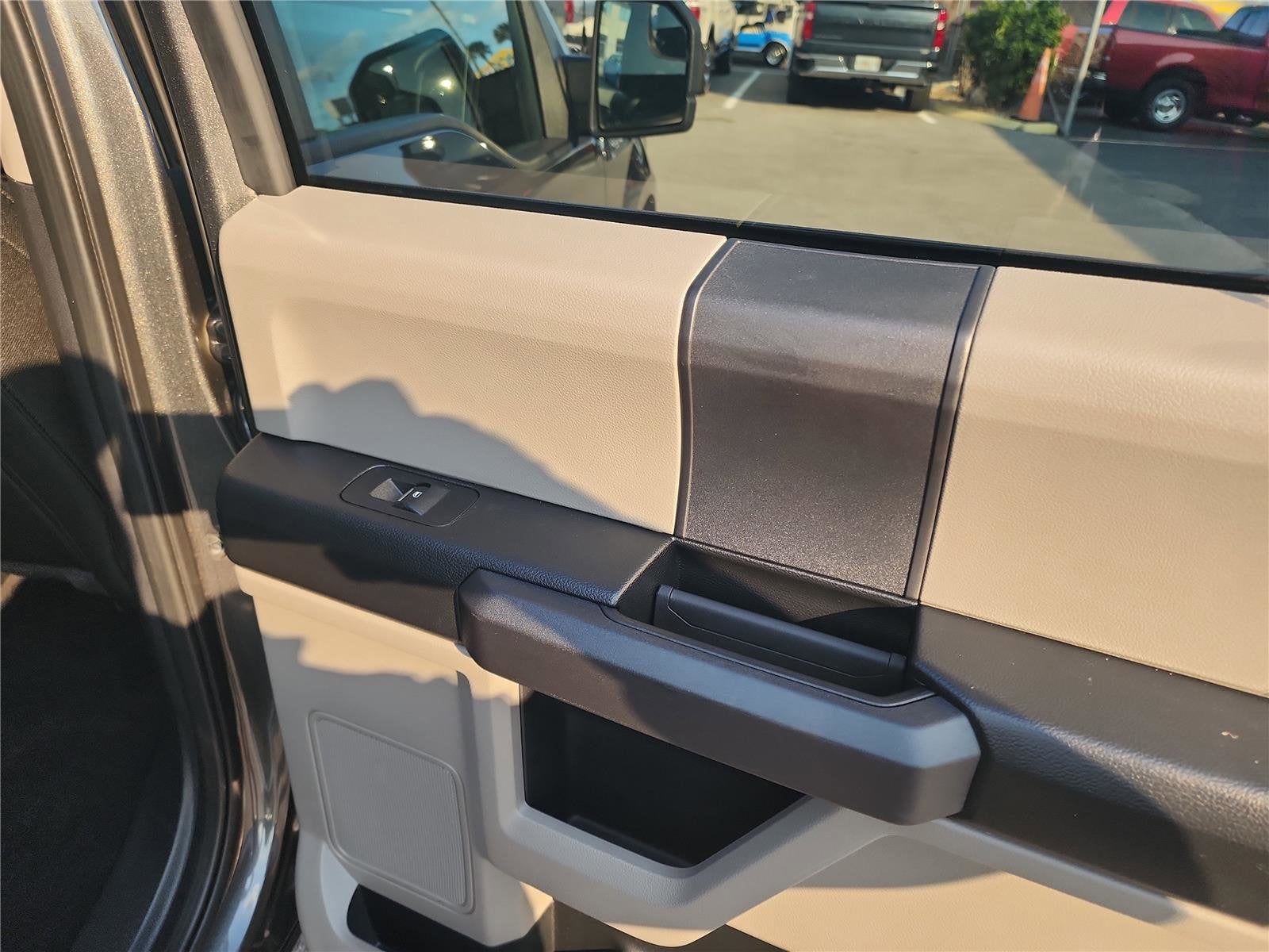 2020 Ford F-150 Base