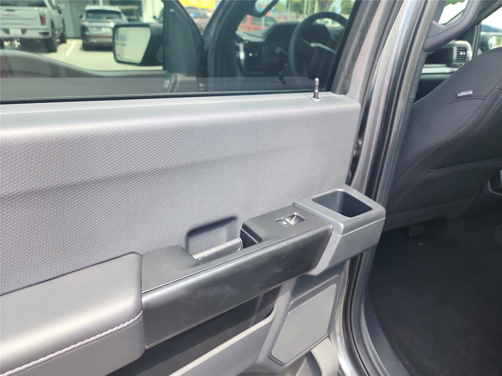 2025 Ford F-150 Base