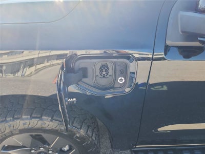 2022 Ford F-150 Lightning LARIAT