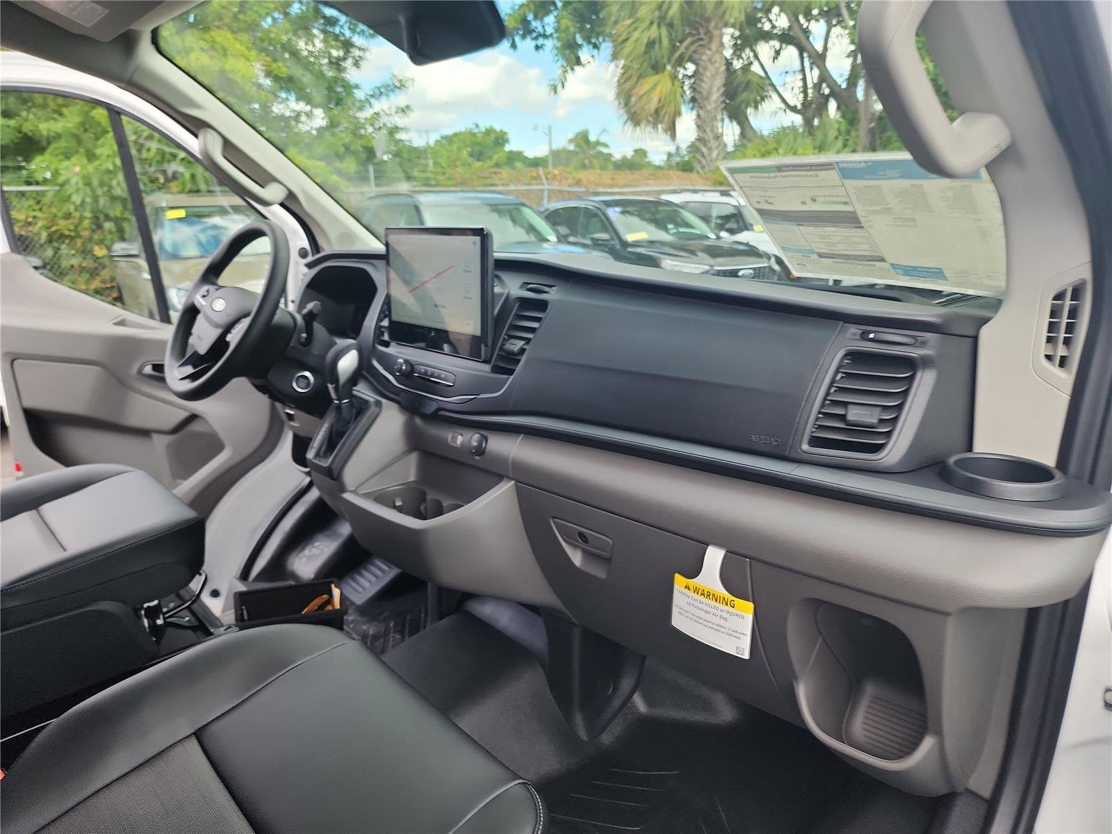 2026 Ford Transit Cargo Van Base