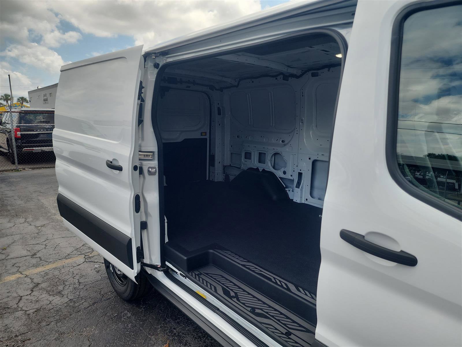 2025 Ford Transit Cargo Van XL