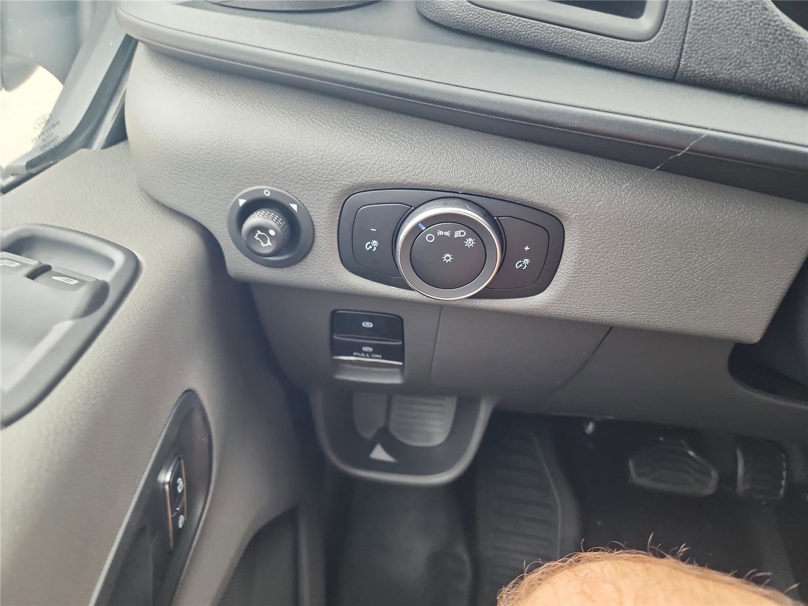 2025 Ford Transit Cargo Van Base