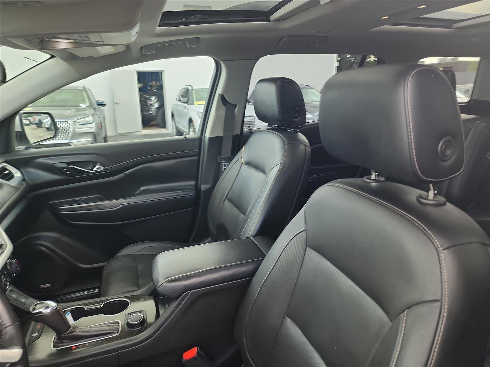 2019 GMC Acadia SLT