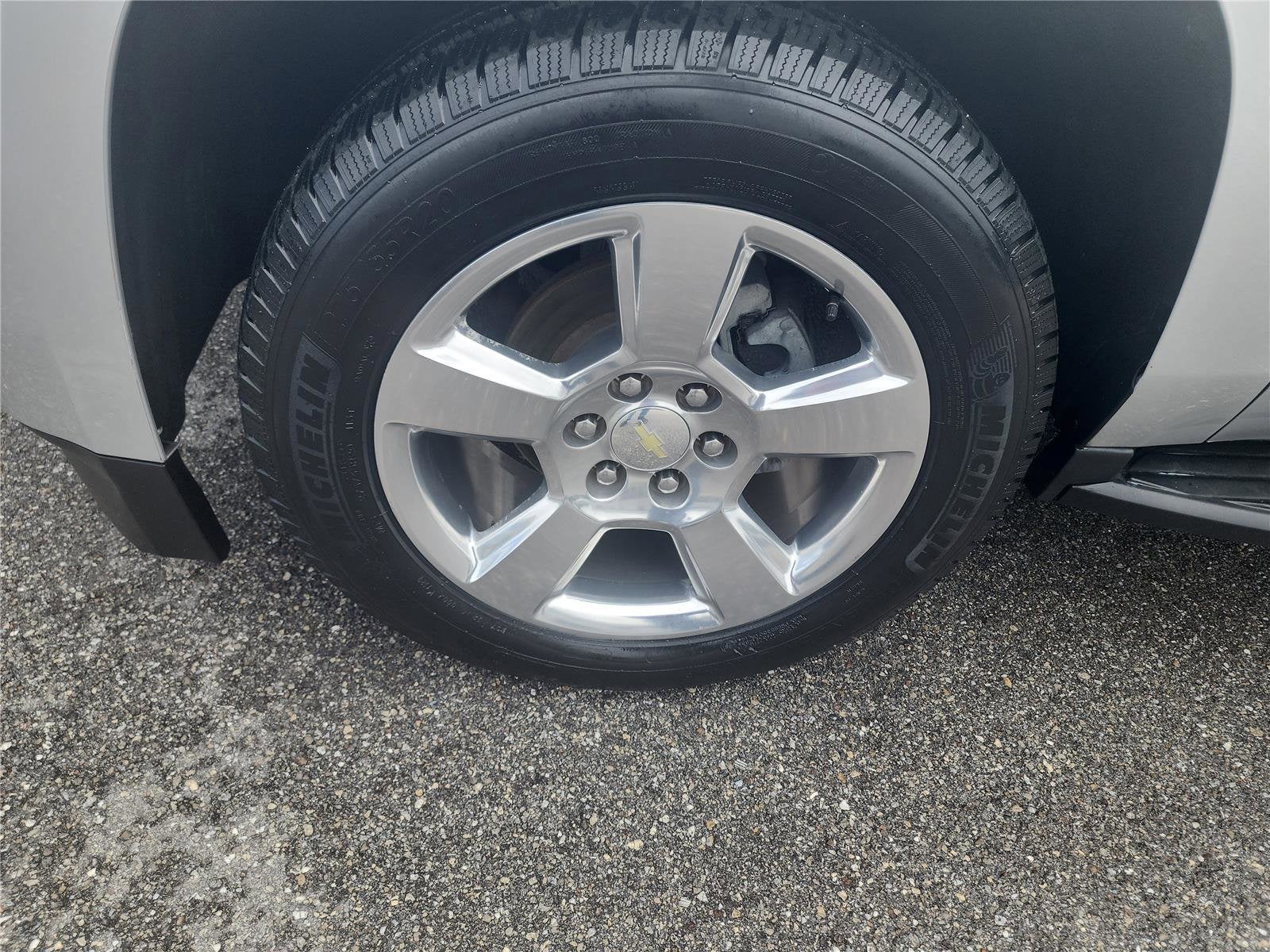 2017 Chevrolet Suburban LS