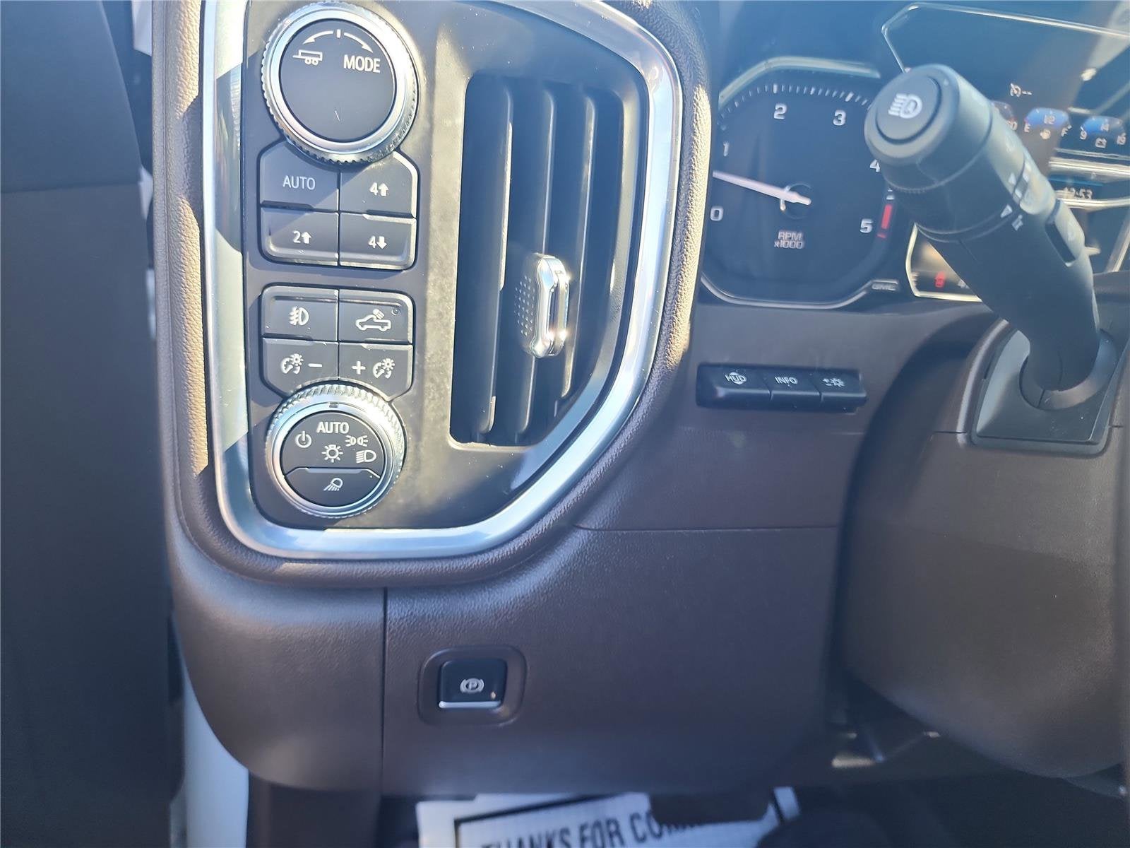 2023 GMC Sierra 2500HD Denali