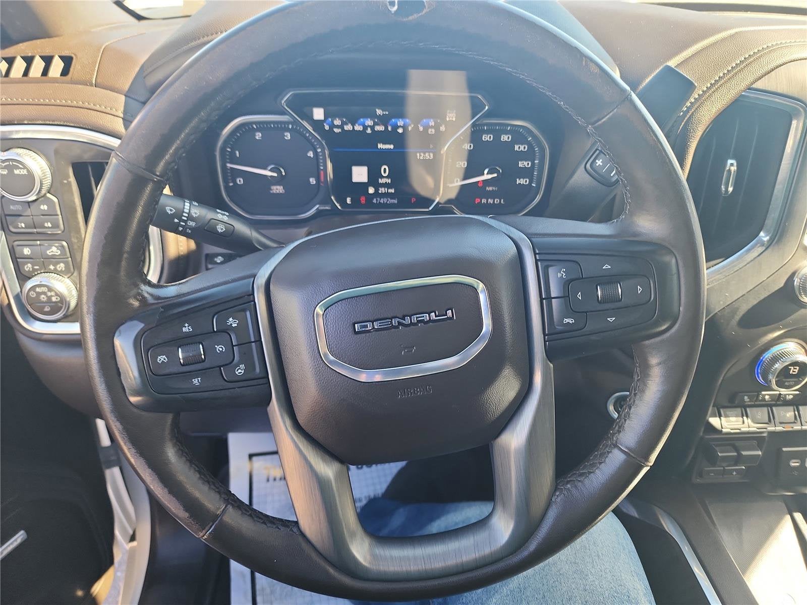 2023 GMC Sierra 2500HD Denali