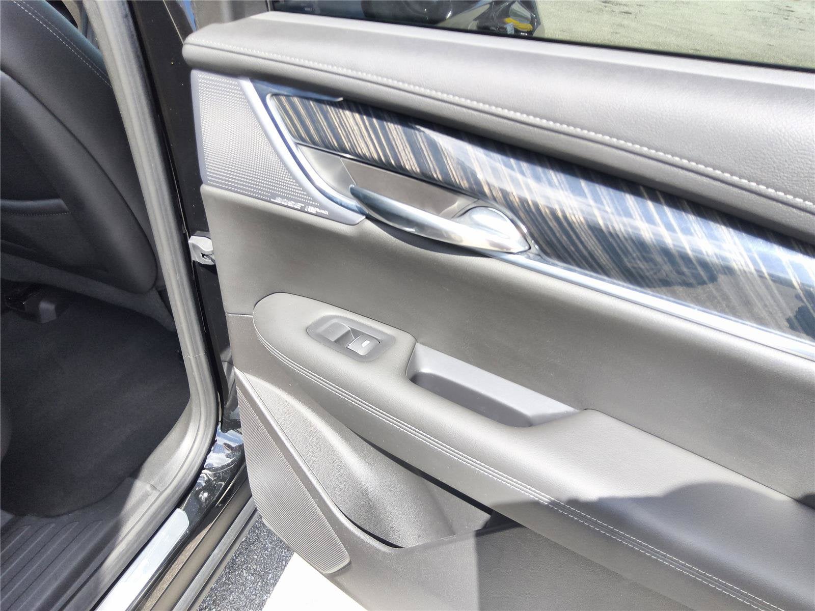 2023 Cadillac XT6 FWD Premium Luxury