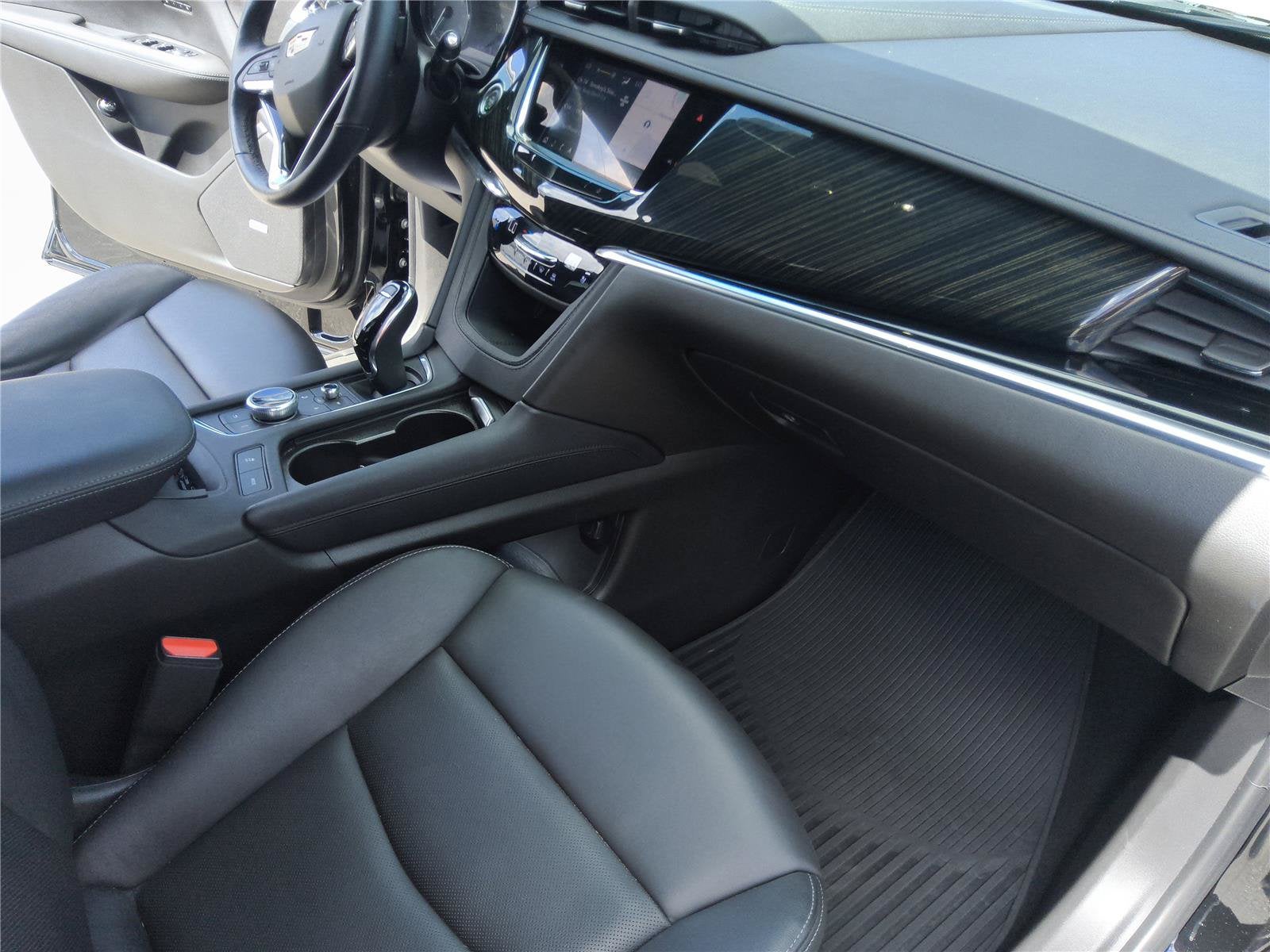 2023 Cadillac XT6 FWD Premium Luxury