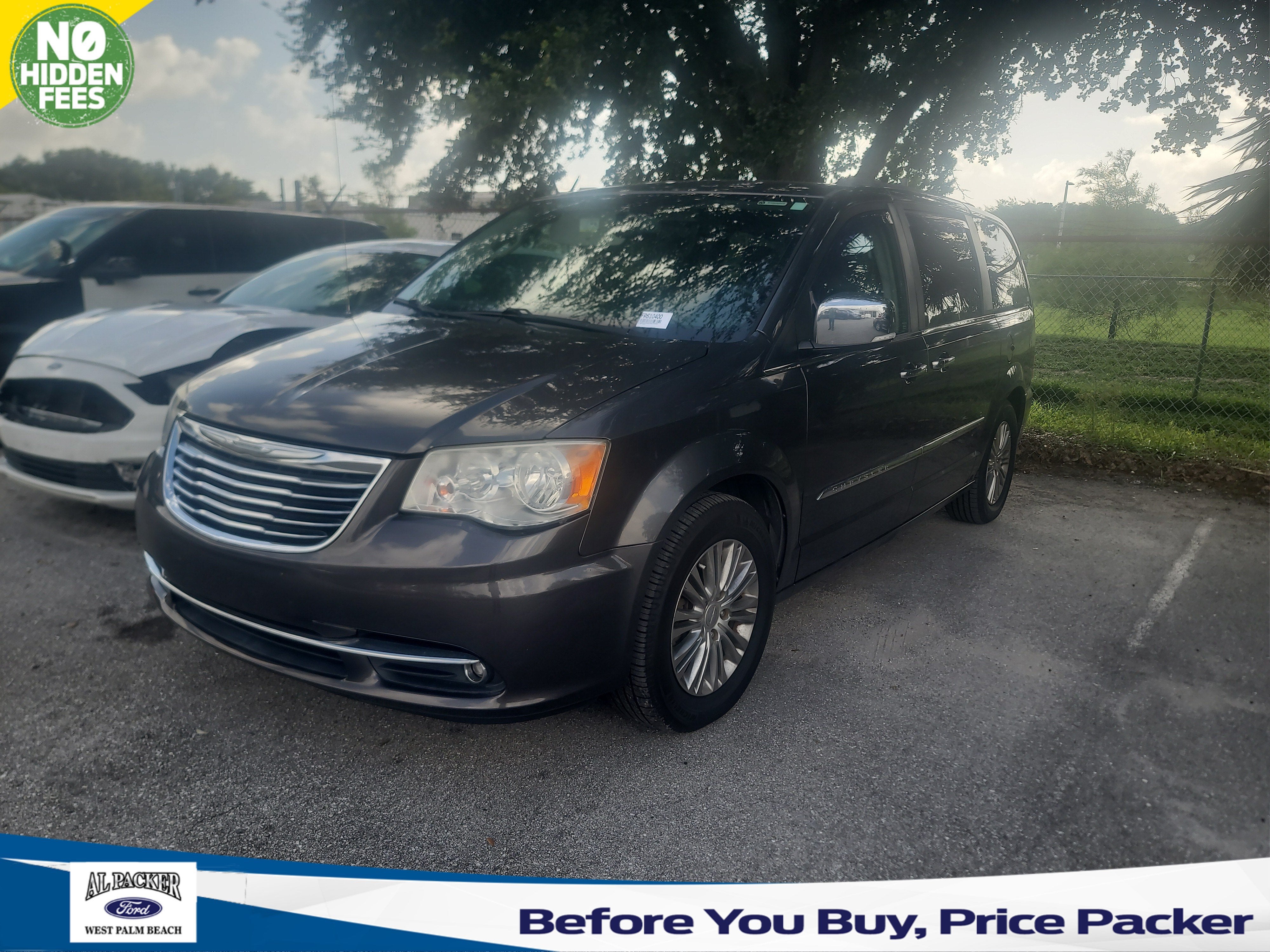 2015 Chrysler Town & Country Touring-L