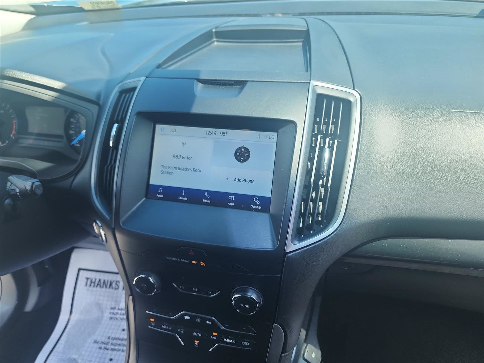 2020 Ford Edge SE