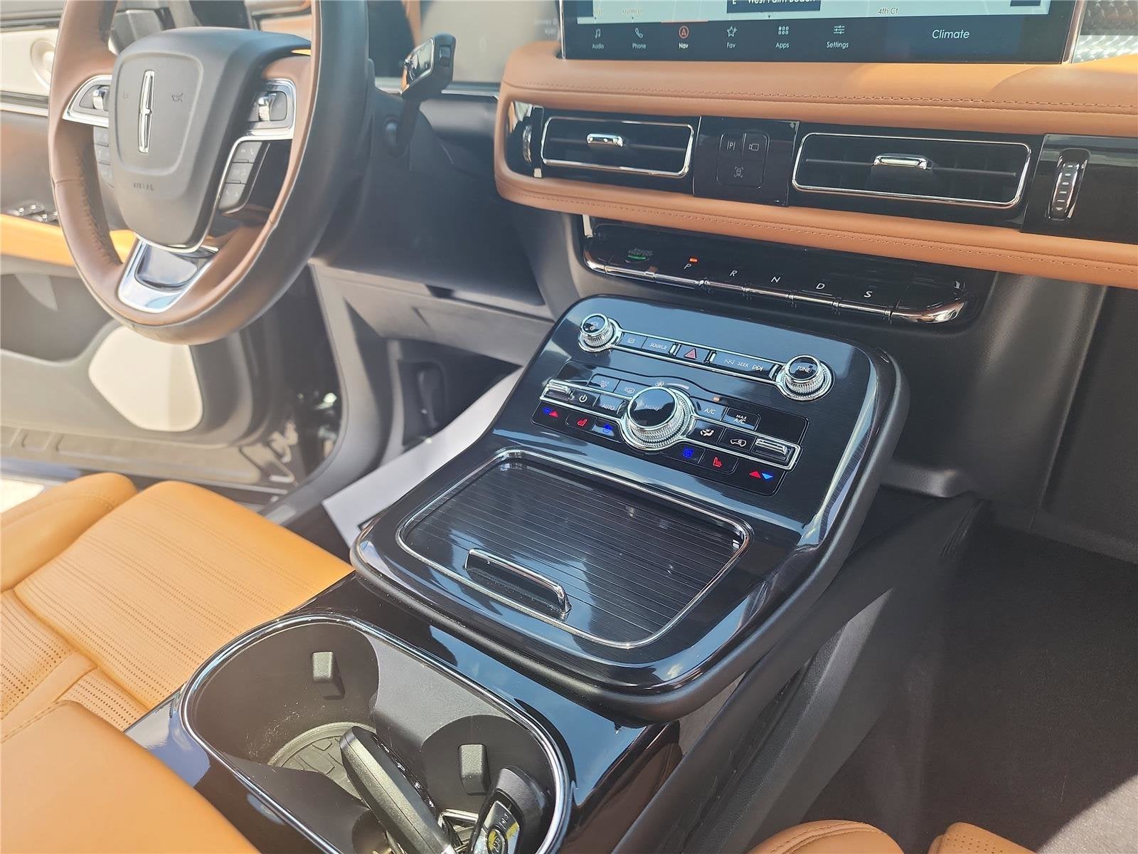 2023 Lincoln Nautilus Black Label