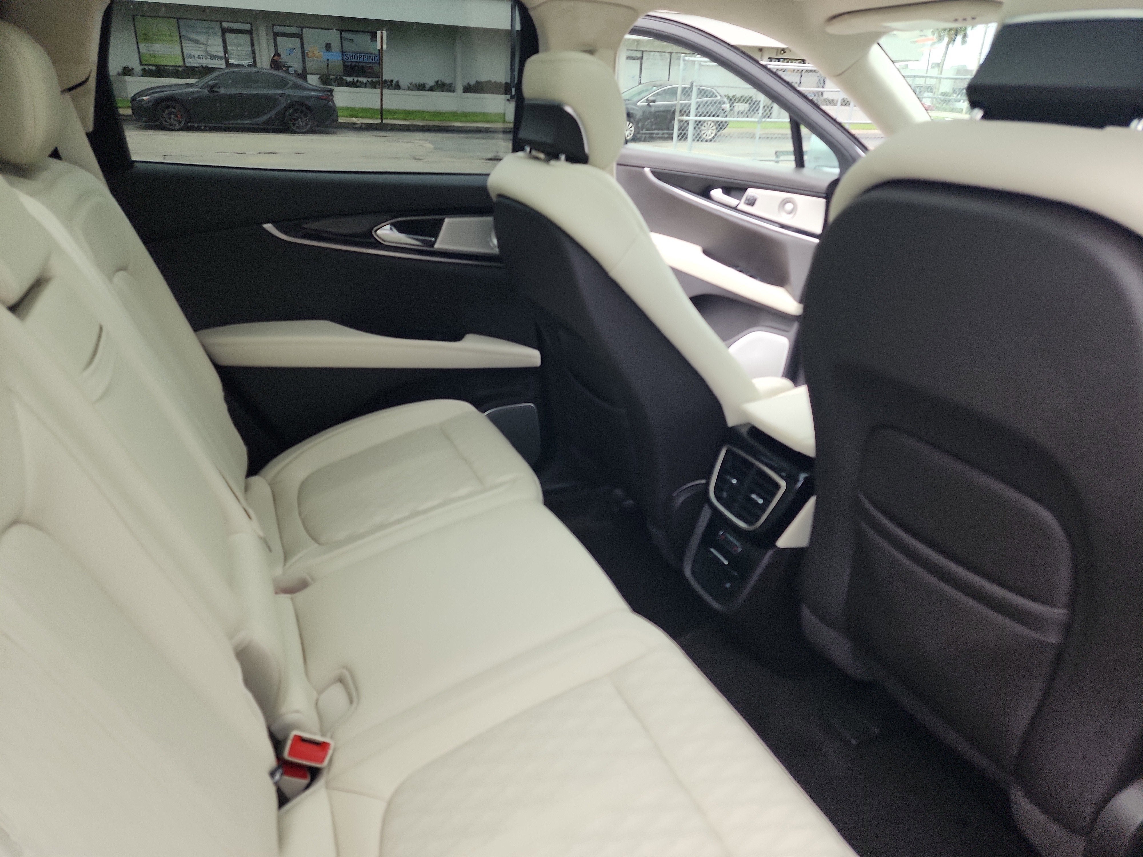 2023 Lincoln Nautilus Black Label