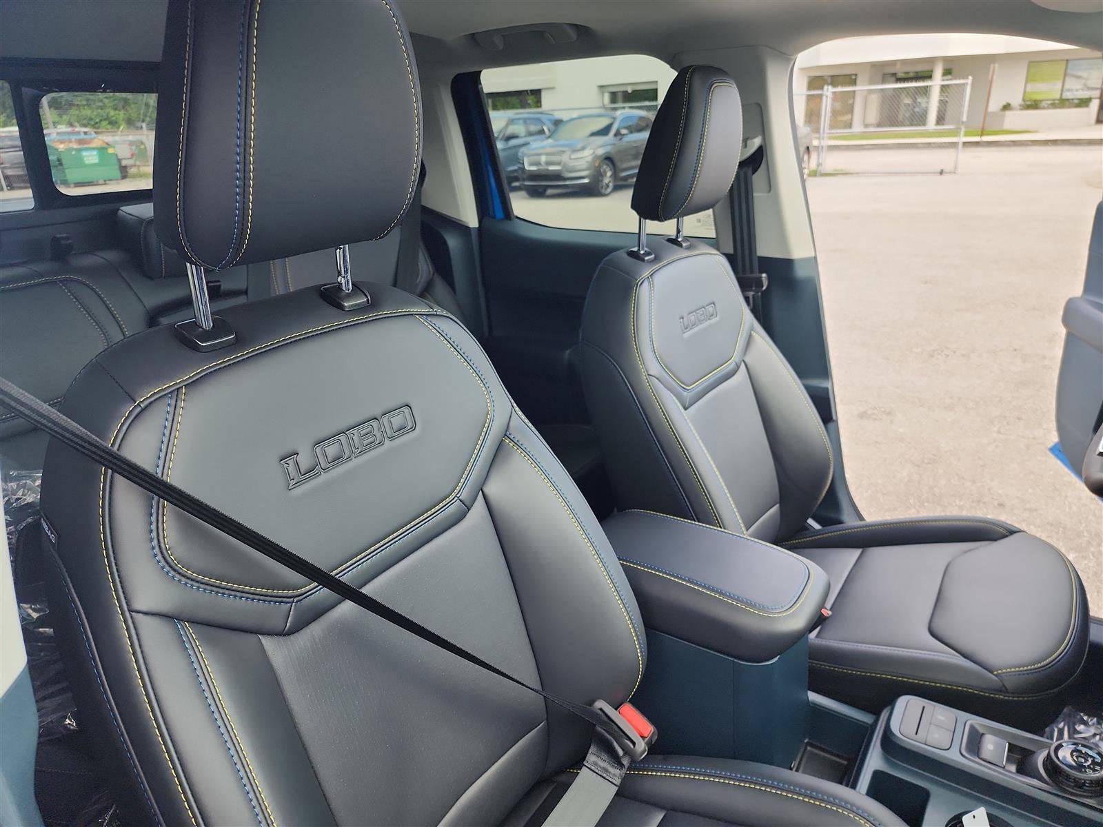 2025 Ford Maverick Lobo High