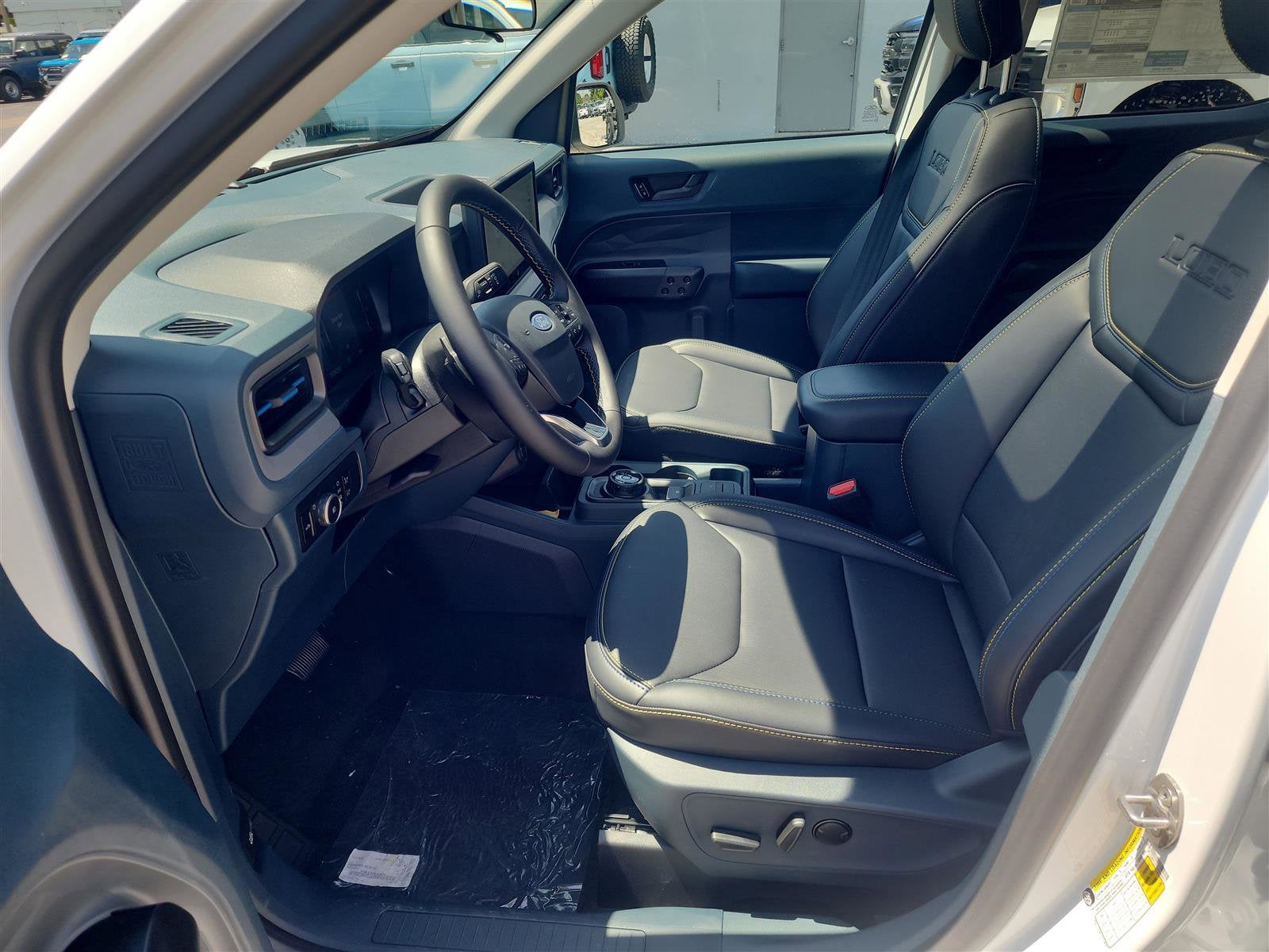 2025 Ford Maverick Lobo Standard