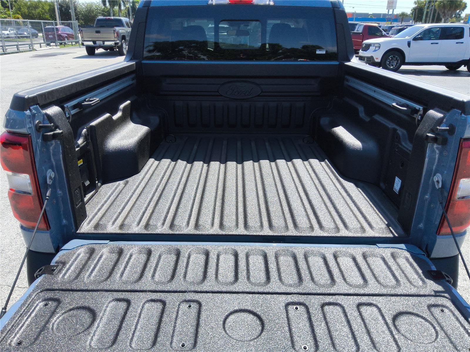 2026 Ford Maverk9ick Lariat
