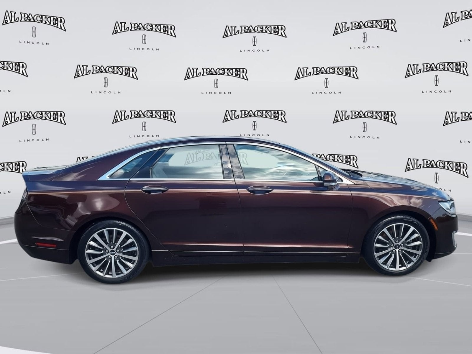2019 Lincoln MKZ Standard