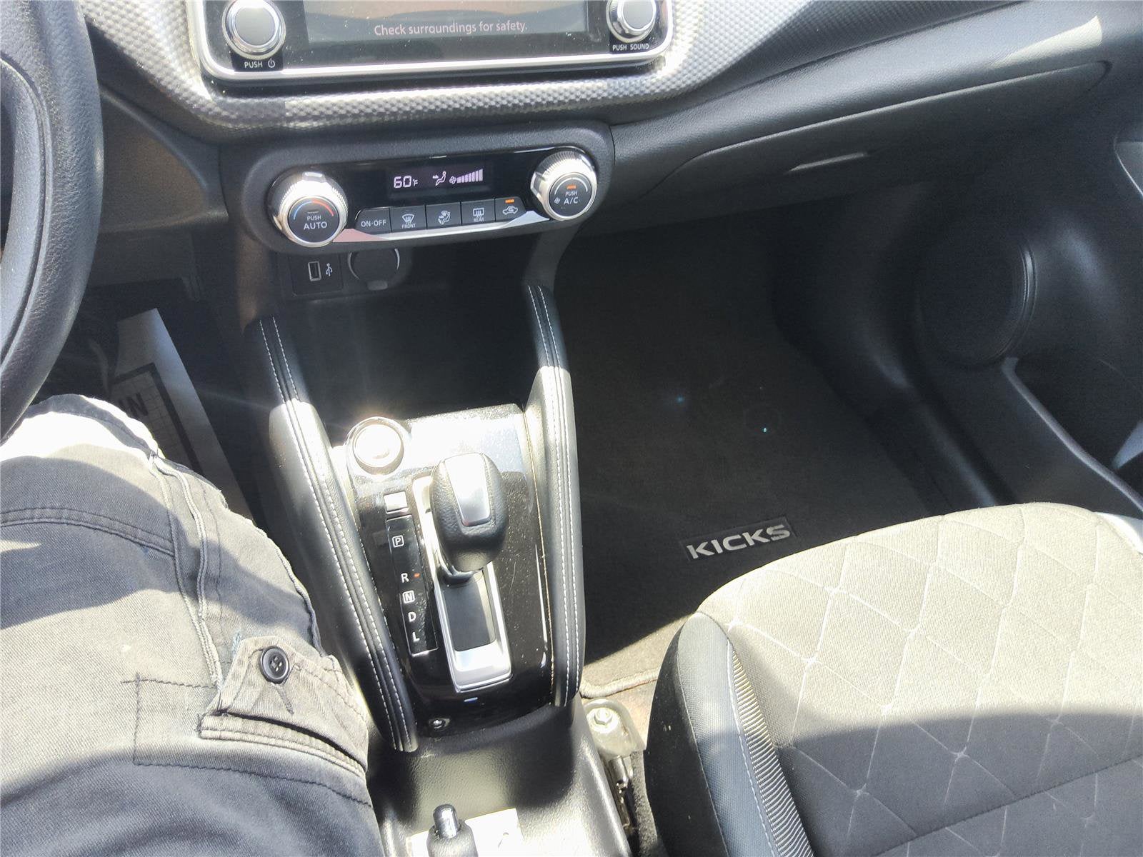 2019 Nissan Kicks SV