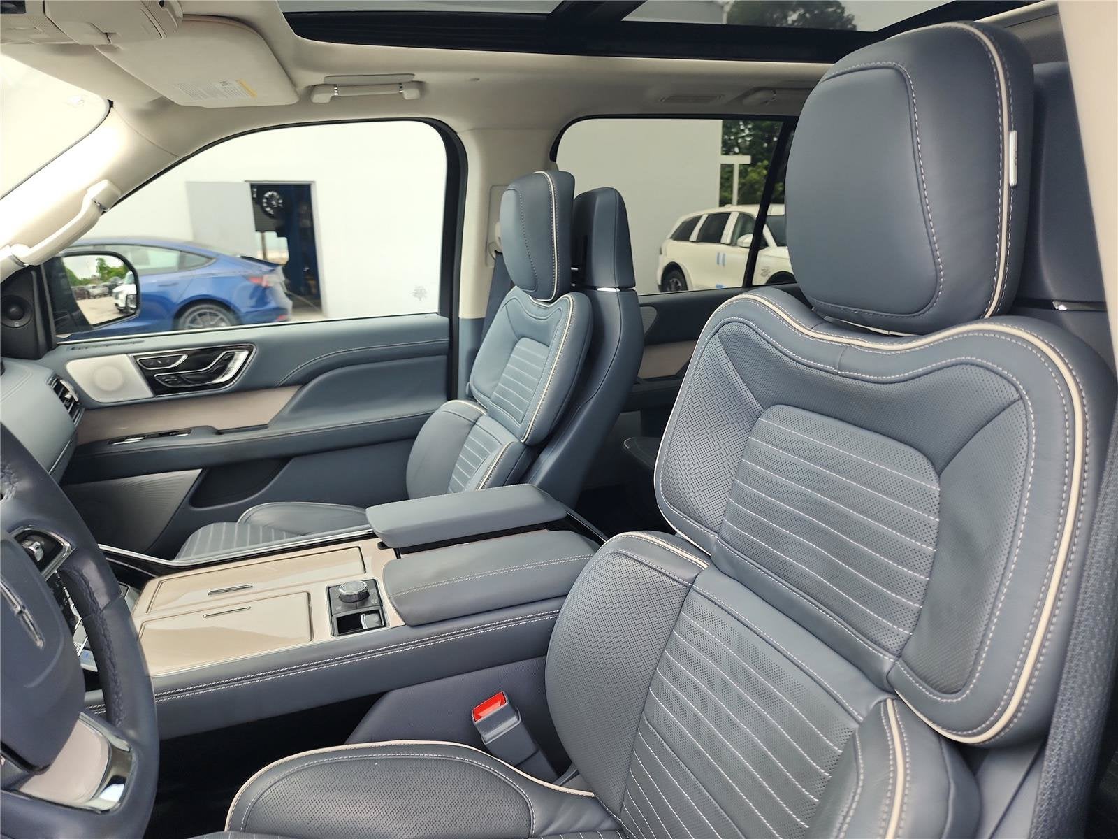 2024 Lincoln Navigator Black Label