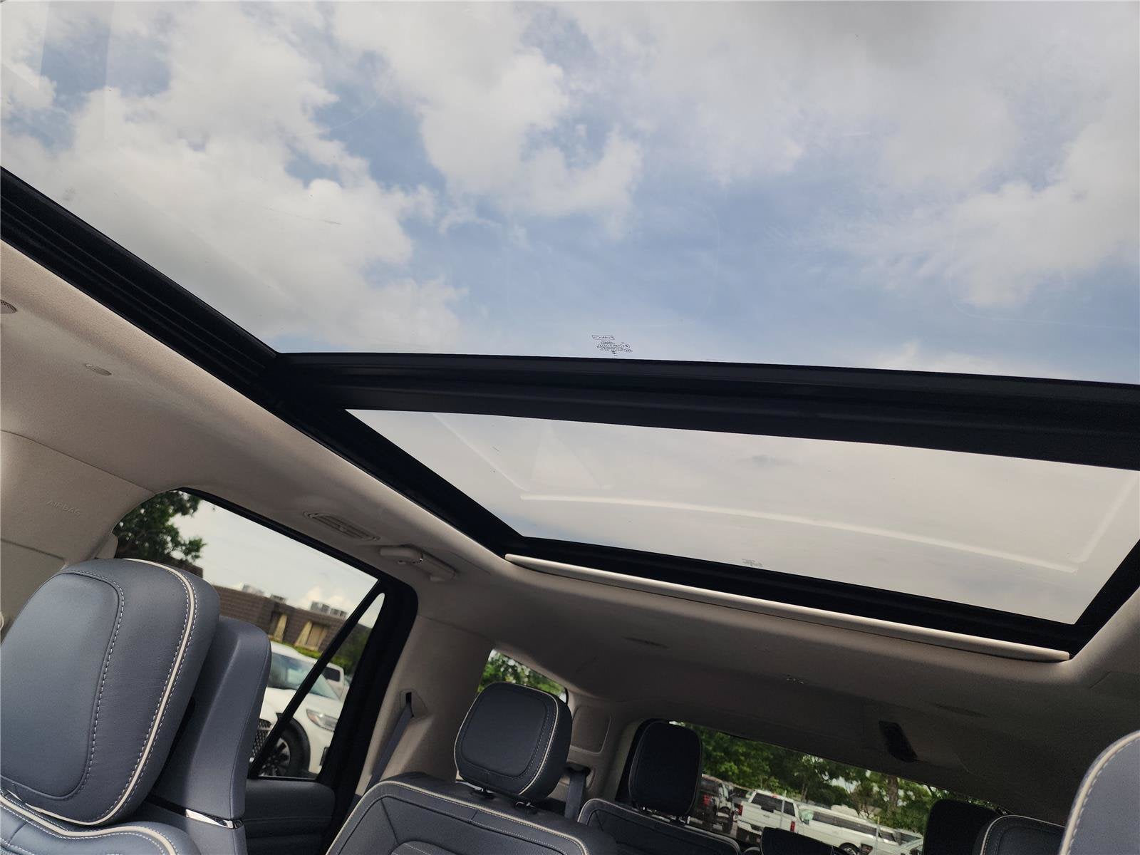 2024 Lincoln Navigator Black Label