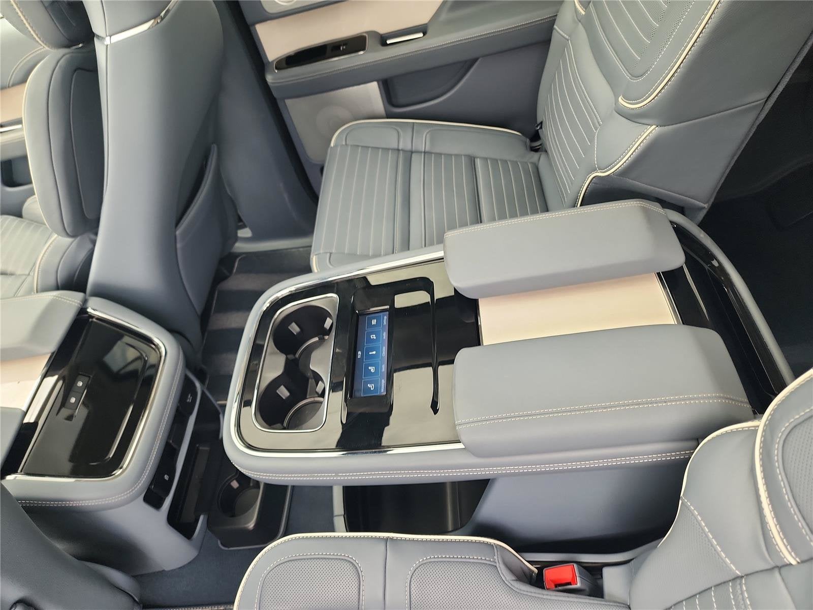 2024 Lincoln Navigator Black Label