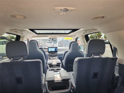 2024 Lincoln Navigator Black Label