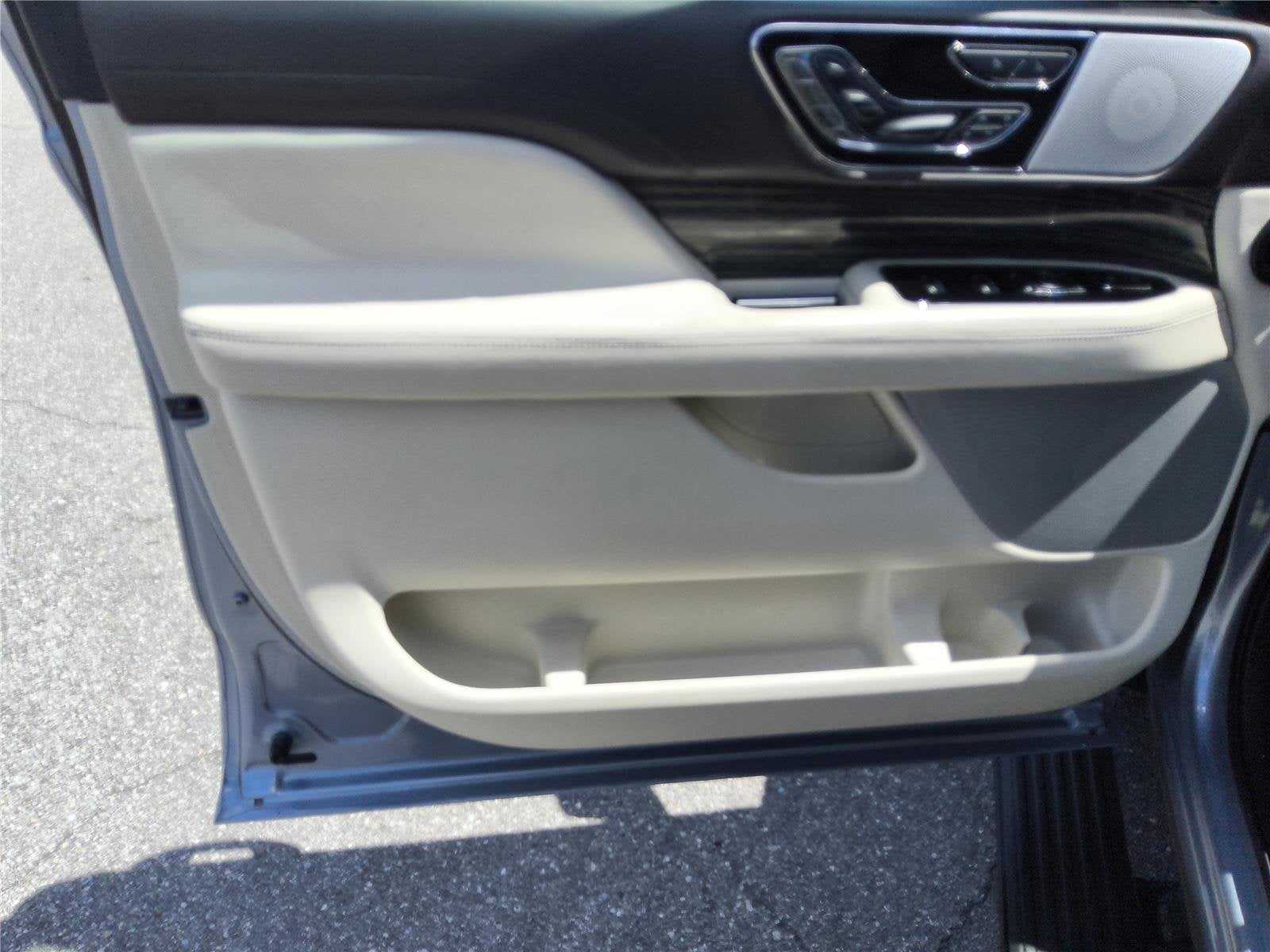 2023 Lincoln Navigator Black Label