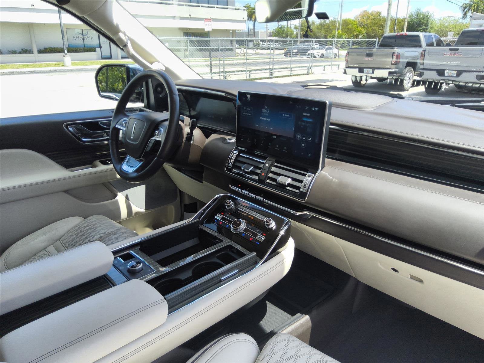 2023 Lincoln Navigator Black Label