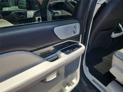 2022 Lincoln Navigator Black Label
