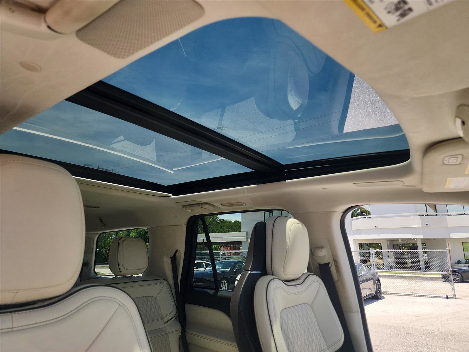 2022 Lincoln Navigator Black Label