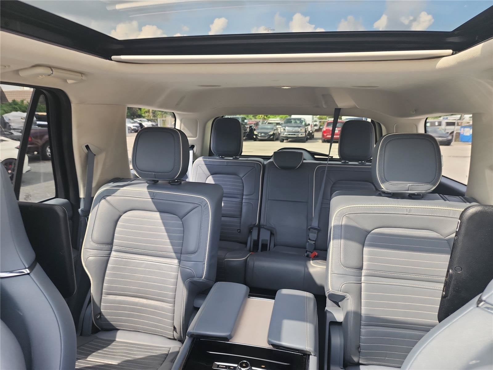 2021 Lincoln Navigator Black Label