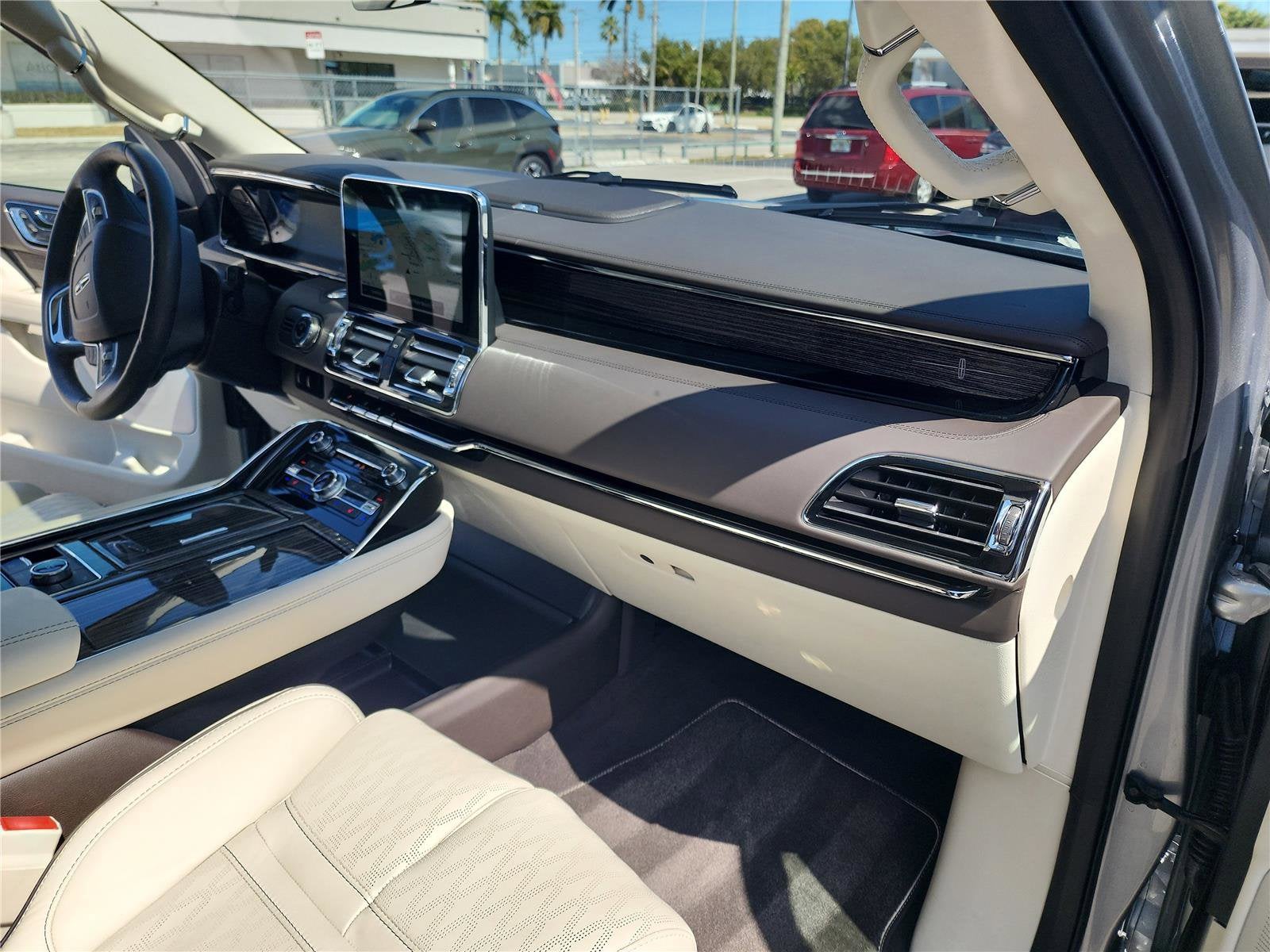 2020 Lincoln Navigator Black Label