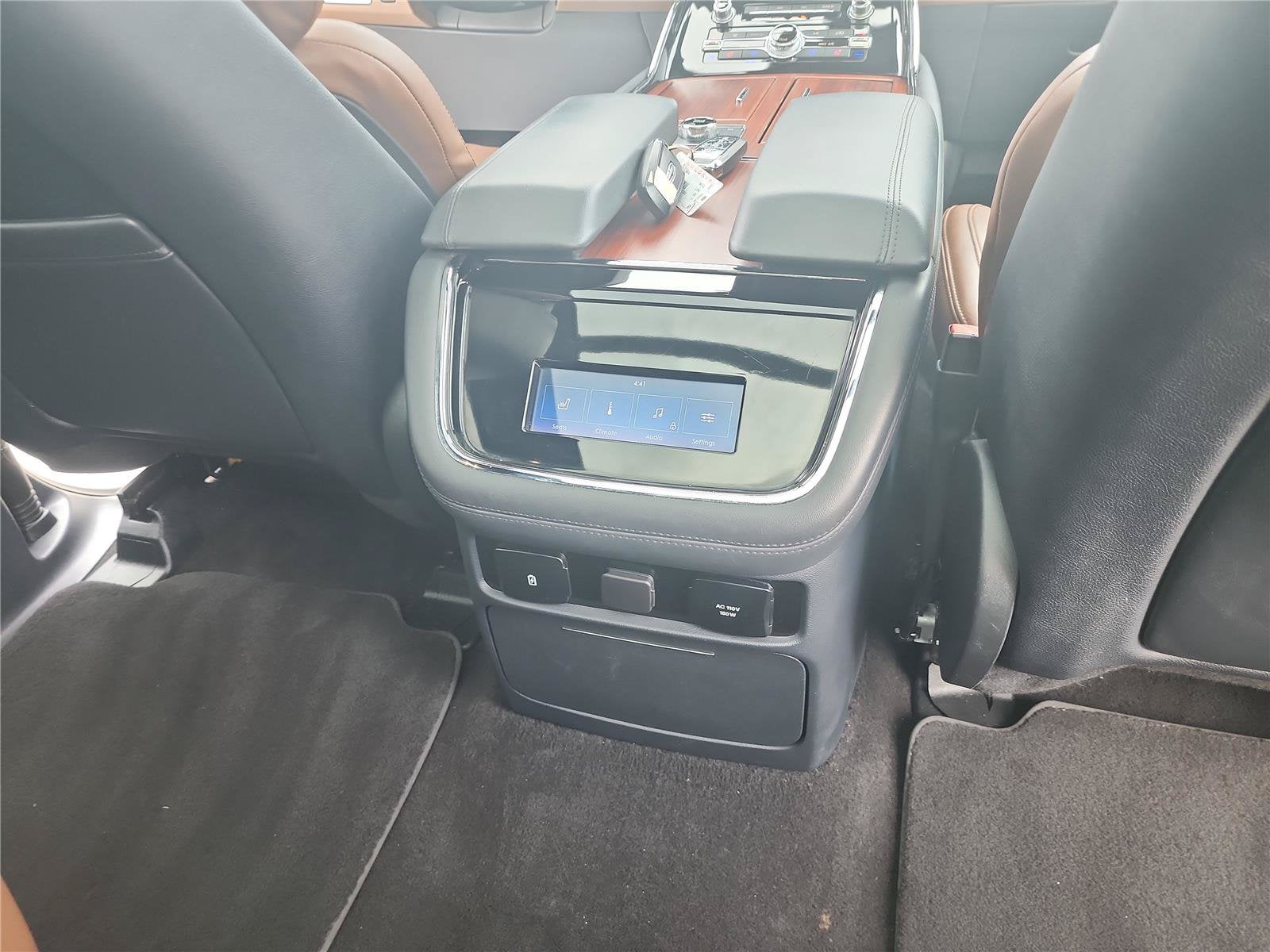 2022 Lincoln Navigator L Reserve