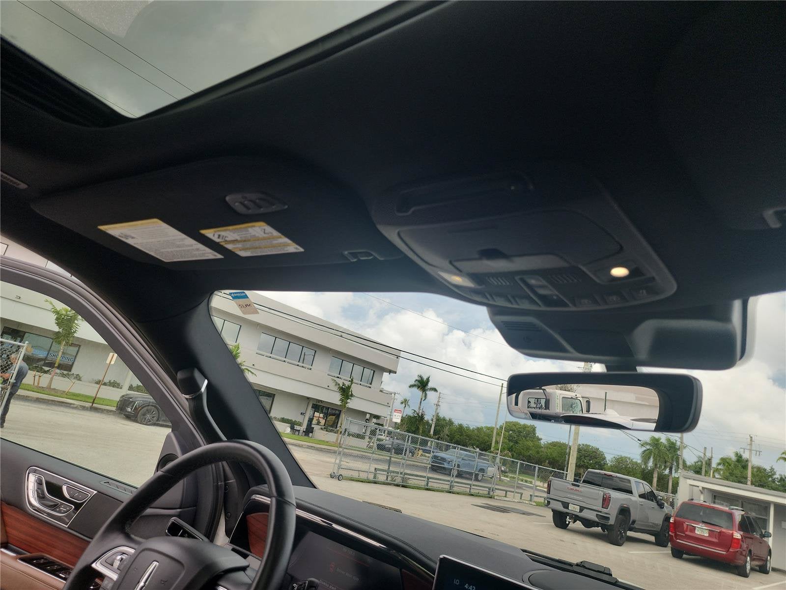 2022 Lincoln Navigator L Reserve