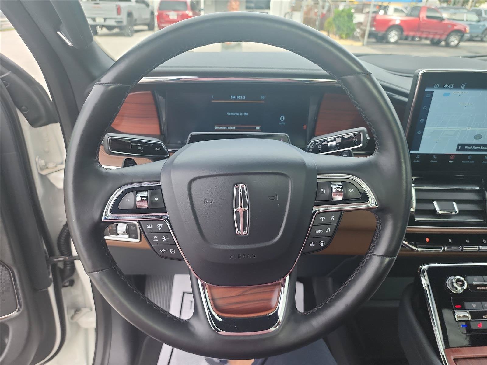 2022 Lincoln Navigator L Reserve