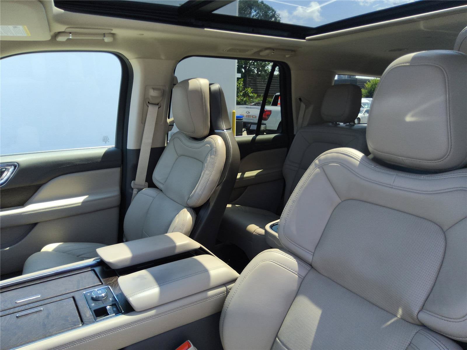 2024 Lincoln Navigator L Reserve