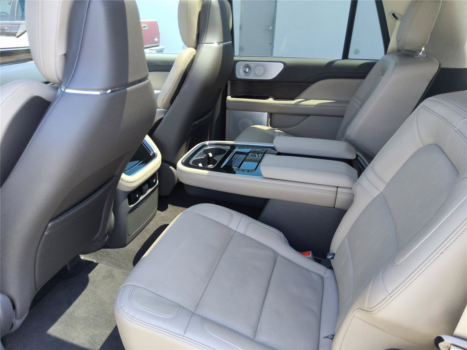 2024 Lincoln Navigator L Reserve