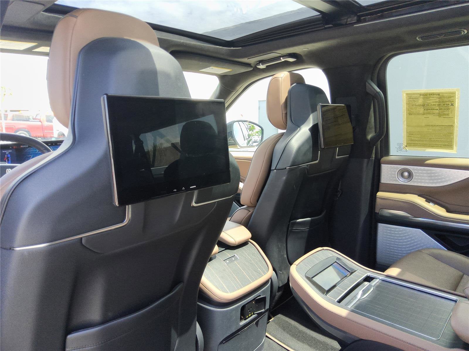 2025 Lincoln Navigator L Black Label