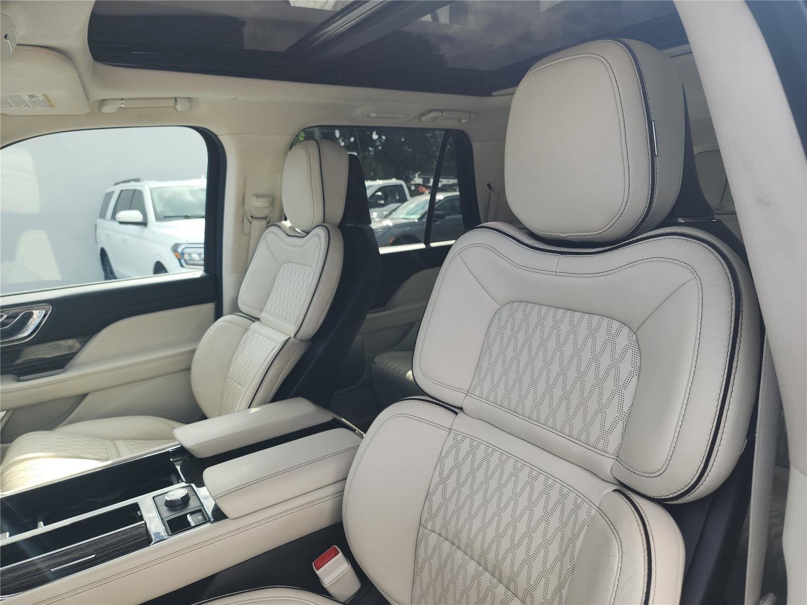 2019 Lincoln Navigator L Black Label