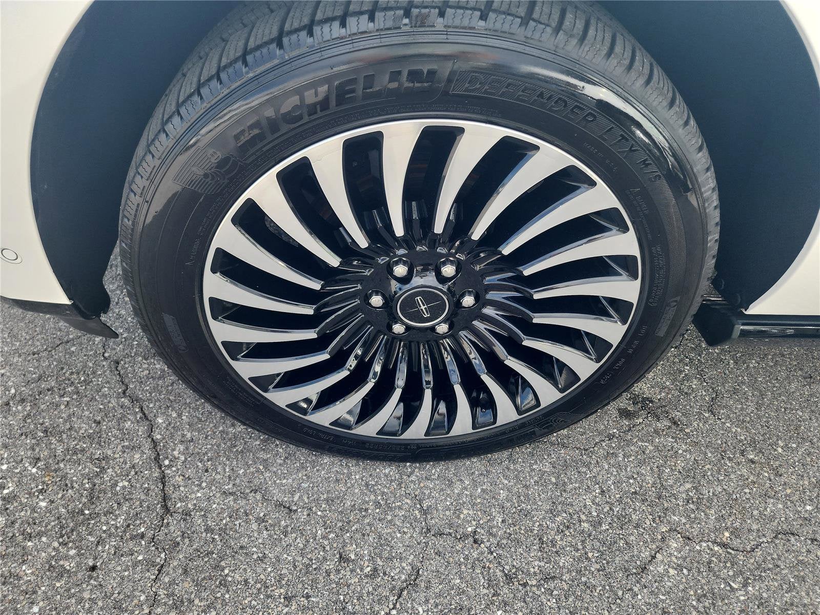 2019 Lincoln Navigator L Black Label