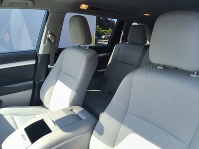 2018 Toyota Highlander LE
