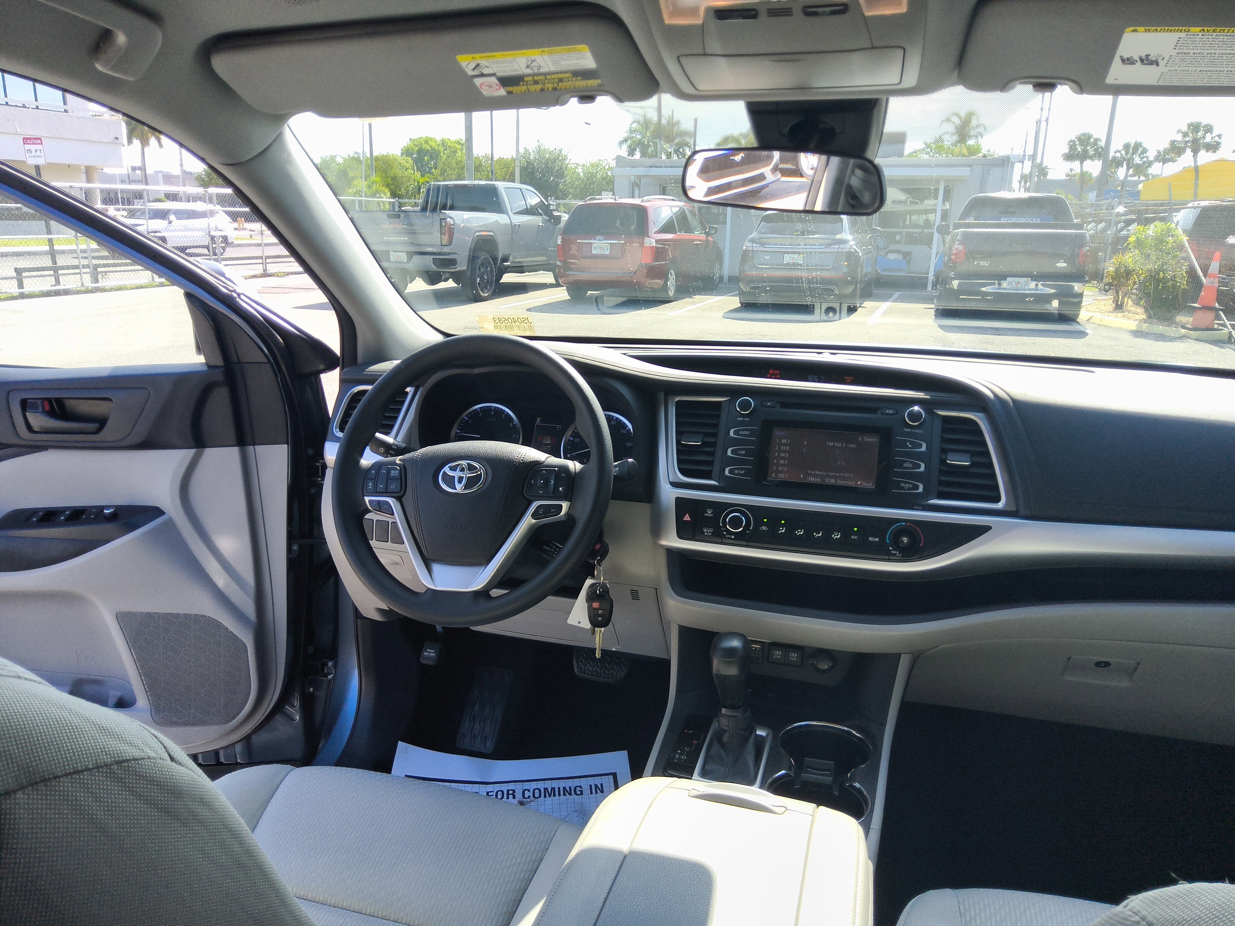 2018 Toyota Highlander LE