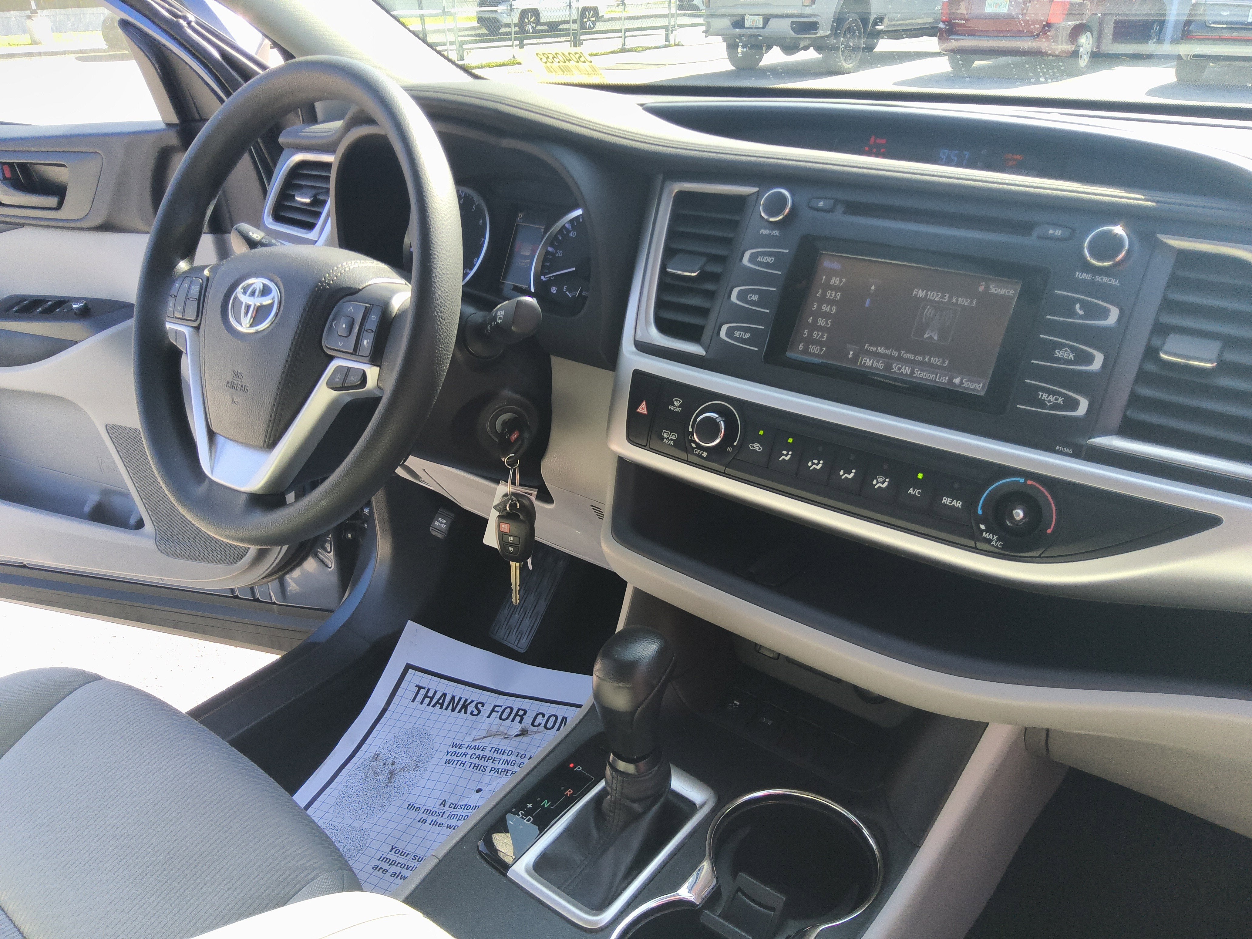 2018 Toyota Highlander LE