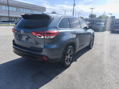 2018 Toyota Highlander LE