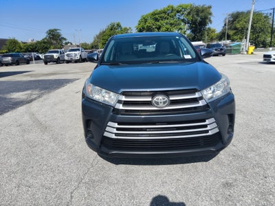 2018 Toyota Highlander LE