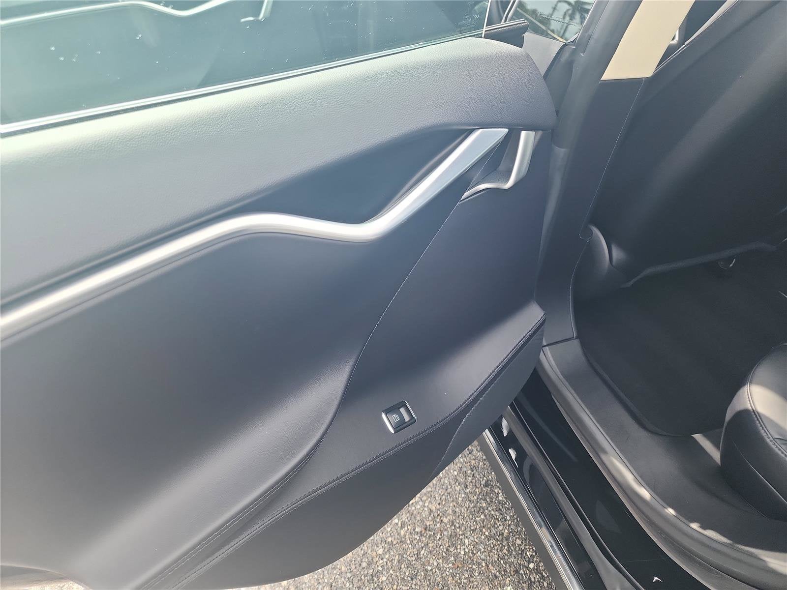 2013 Tesla Model S Performance