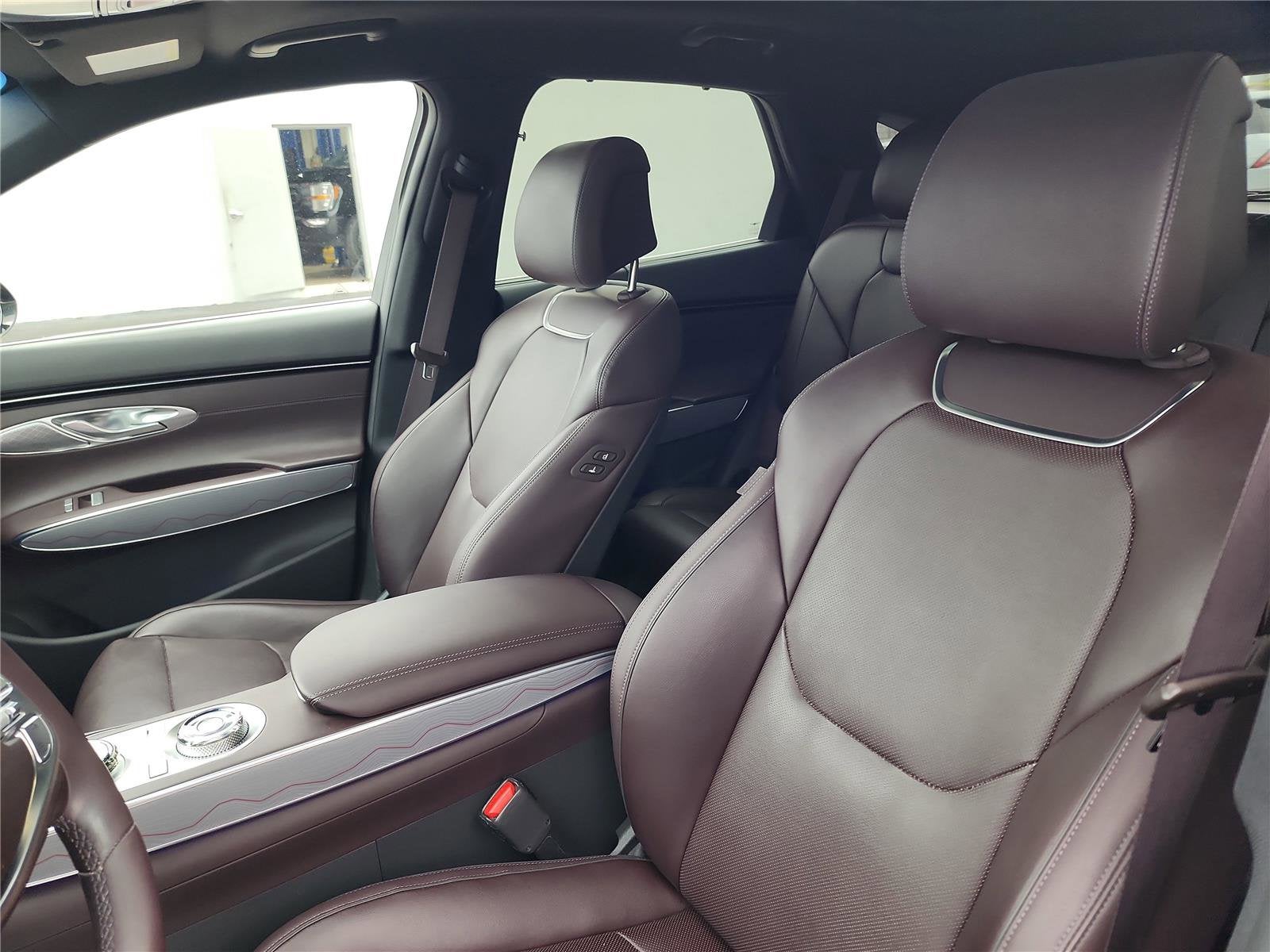 2022 Genesis GV70 2.5T