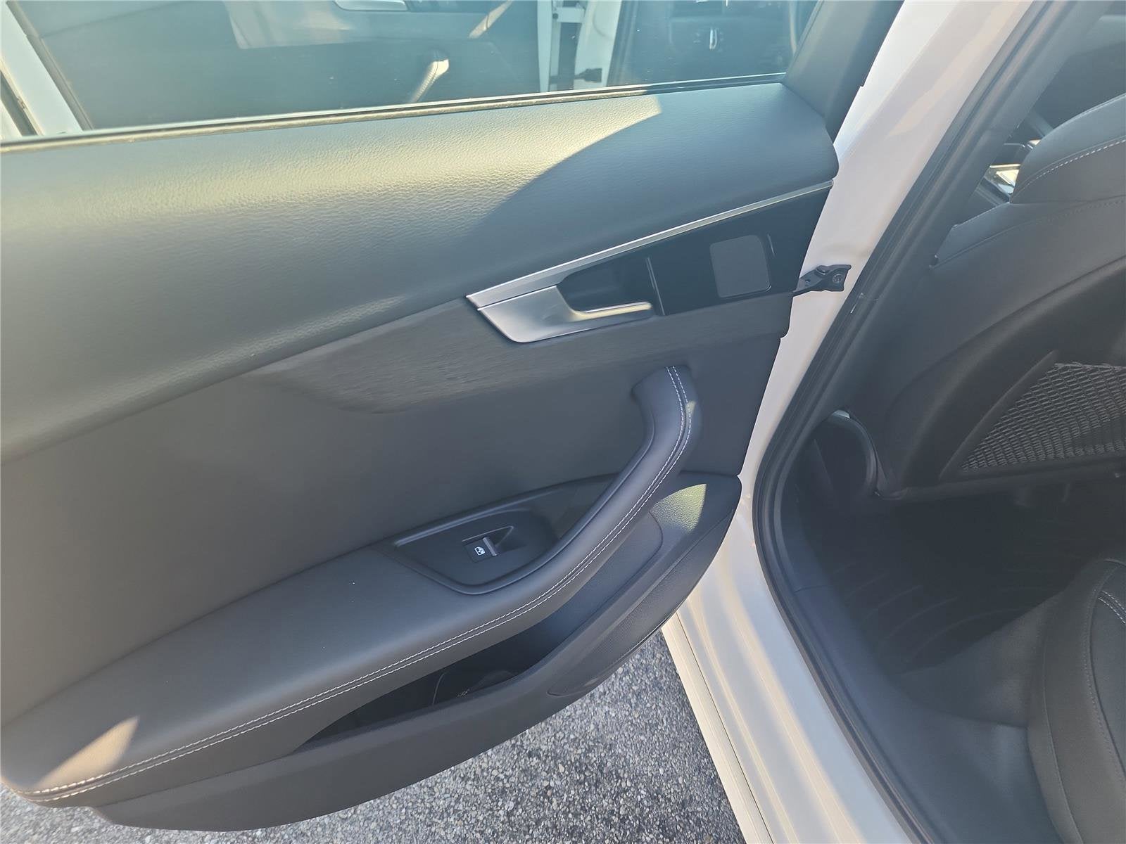 2022 Audi A4 Sedan S line Premium Plus