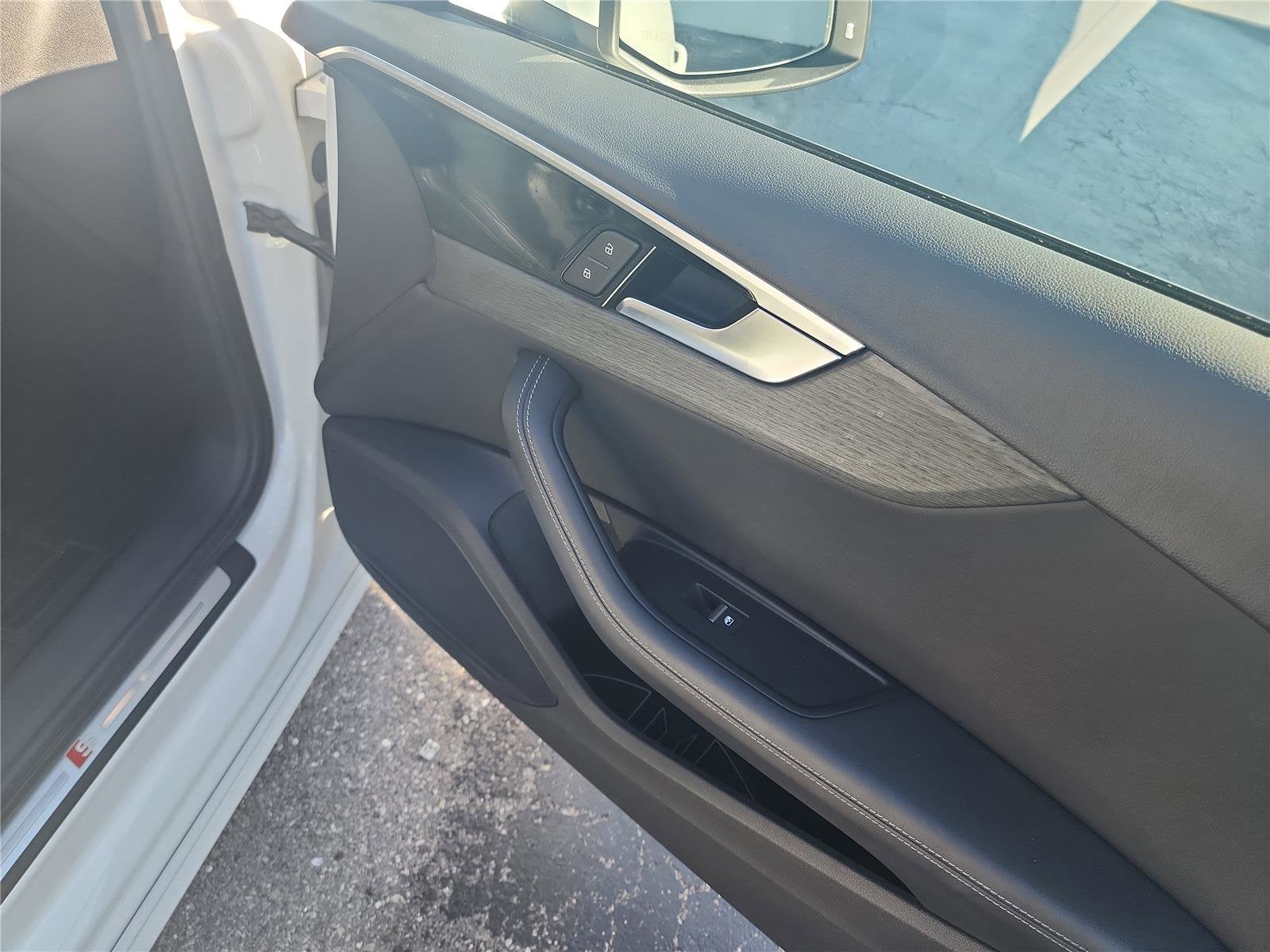 2022 Audi A4 Sedan S line Premium Plus