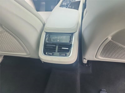 2019 Volvo XC90 Momentum