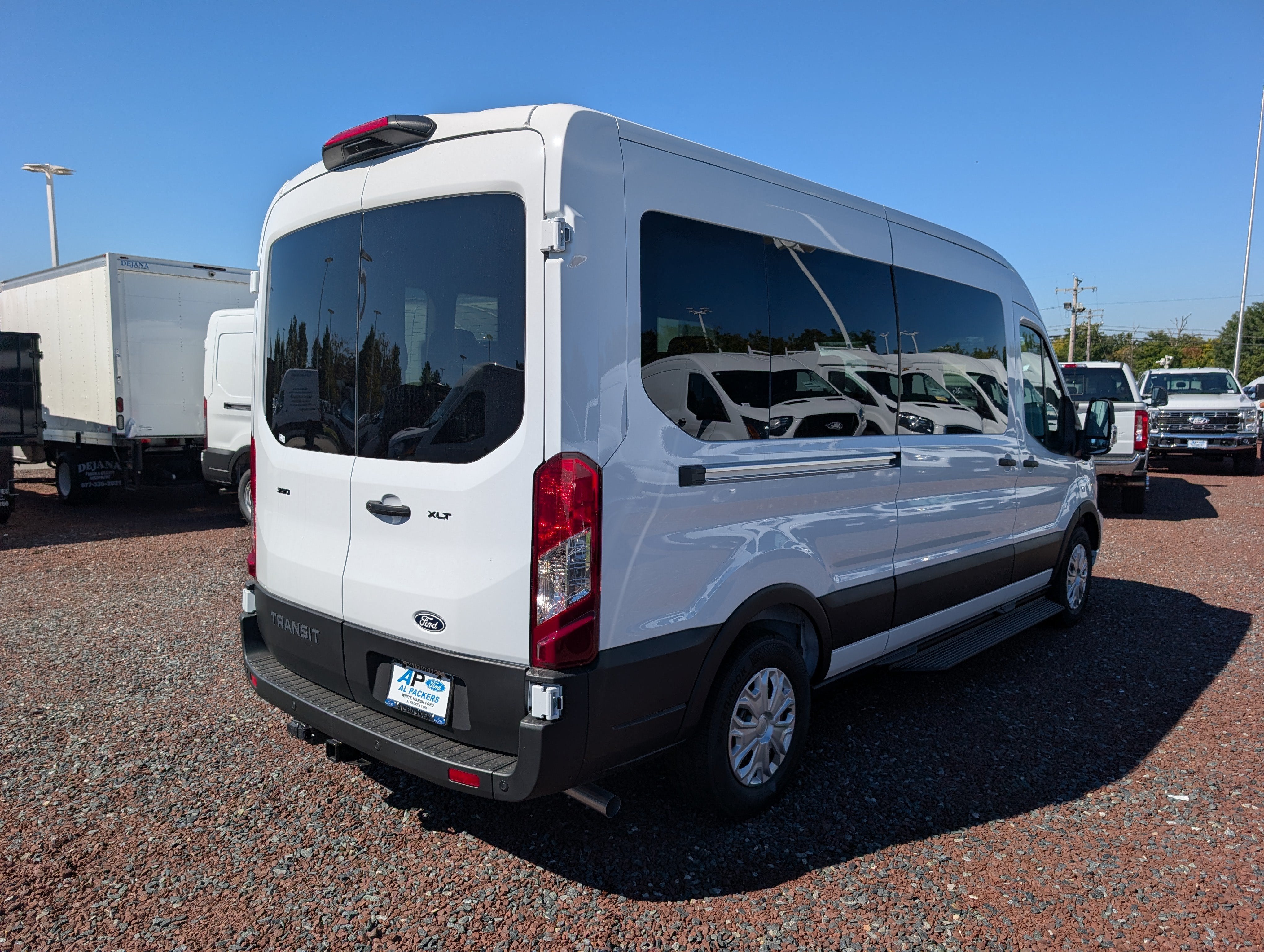 2027 Ford Transit Passenger Wagon XLT